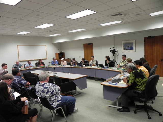 WAM Committee hearing on SB2012.  Photo courtesy Senate Communications.