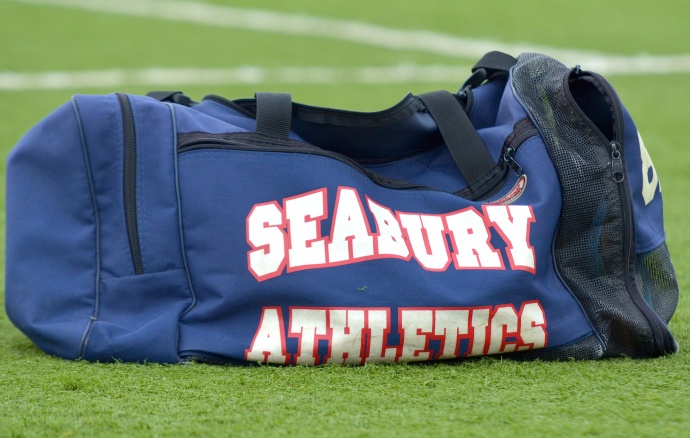 Seabury Hall track and field making noise across the 50th state. Photo by Rodney S. Yap.