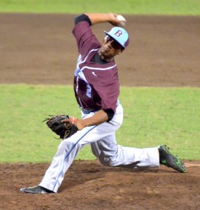 Baldwin pitcher Daulton Cabacungan delivered the heat in Wednesday's playoff game at Maehara Stadium. Photo by Rodney S. Yap.