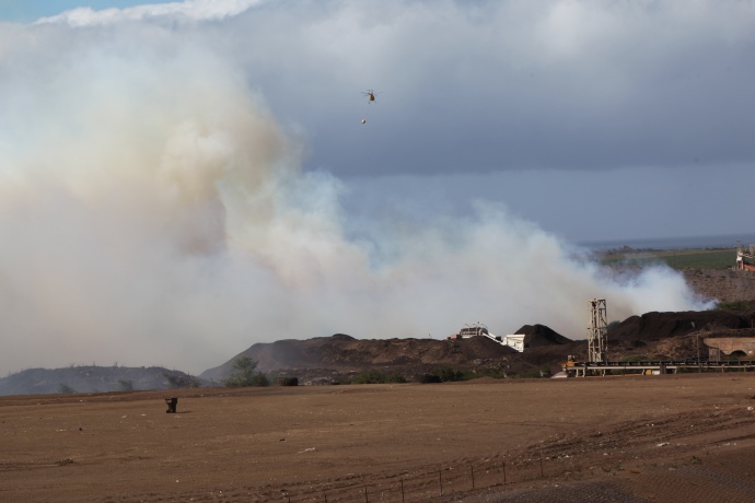 Central Maui Landfill Fire  from Sunday afternoon,  June 2. Photo by Kevin John Olson.
