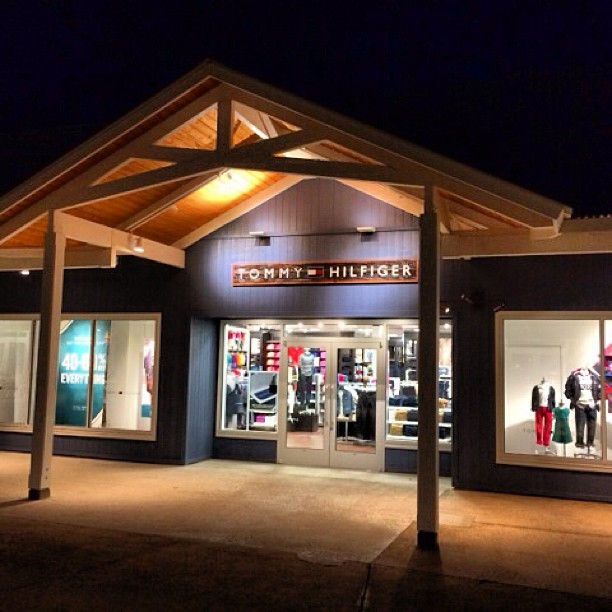 Tommy Hilfiger at The Outlets of Maui. Courtesy photo.