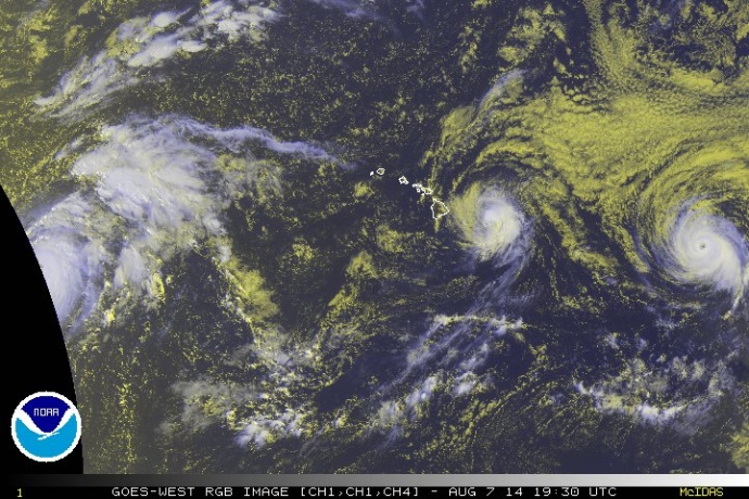 Satellite imagery of Iselle at 9:30 a.m. HST, Thursday, Aug. 7, 2014. Image courtesy CPHC/NOAA/NWS.