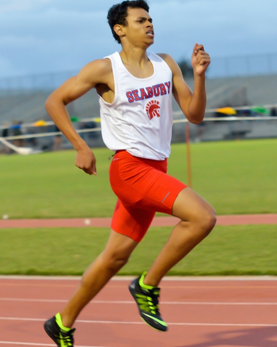 Seabury Hall freshman Isiah Payne won the boys 400 meters in 54.34 seconds. Photo by Rodney S. Yap.