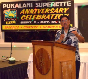 Pukalani Superette owner Aric Nakashima speaks at the company's 60th Anniversary celebration. 