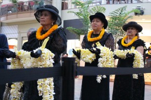 ʻAhahui Kaʻahumanu members. Photo by Wendy Osher. (3.18.16)