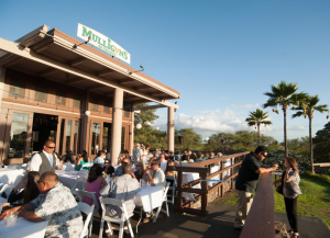 Mulligans on the Blue dining in Wailea. Photo courtesy of Mulligans on the Blue.