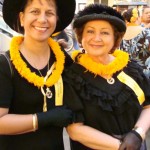 'Ahahui members Kehau Lu'uwai (left) and Hulu Lindsey (right).