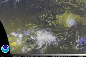 (Click to Enlarge image.  Satellite Image updated at 5 p.m. HST, Sat. August 8, 2009.  Image Courtesy NOAA & The National Hurricane Center)