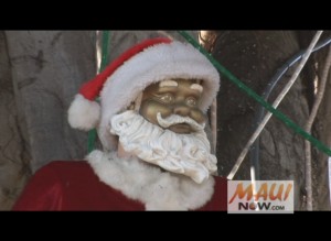 Missing Santa statue resurfaces at his old haunts.  Photo by Wendy Osher.
