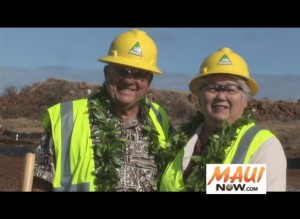David "Buddy" Nobriga and Maui Mayor Charmaine Tavares join in breaking ground on the long-awaited Lahaina Watershed Flood Control Project.  Photo by Wendy Osher.