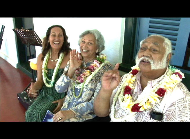 Nā Hōkū award winner Robyn Kneubuhl of the Hula Honey's joins her mom and living legend, Aunty Emma Veary in Kanikapila with Poki hosted by Pacific Media Group's Braddah Poki.  File photo 2010 by Wendy Osher.