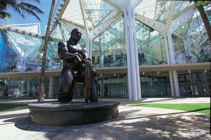 A statue inside the Hawaii Visitors and Convention Bureau. File photo courtesy of Hawaii Tourism Authority / Chuck Painter 