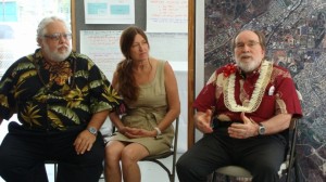 Jonathan Starr (left) and Helen Nielsen (middle) recently participated in a discussion with Governor Neil Abercrombie about the reWailuku initiative. File photo by Wendy Osher.