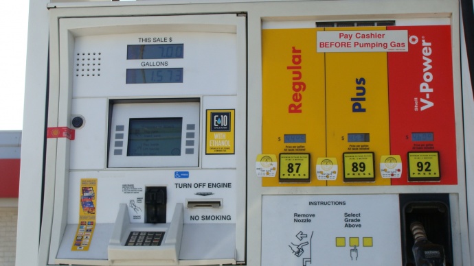 Central Maui gas pump, file photo by Wendy Osher.