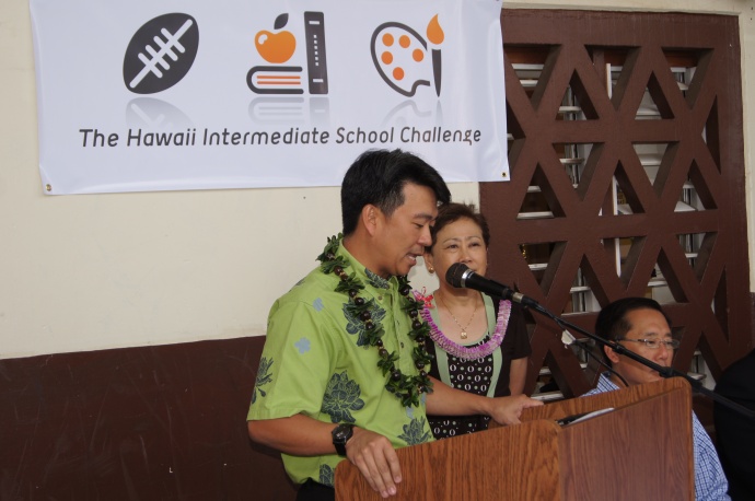 Lt. Gov. Tsutsui announcing his plan to develop a new initiative geared towards enhancing the learning experience of intermediate and middle school students throughout the State.  Courtesy photo.