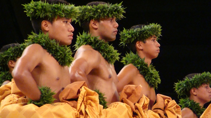 Maui Hālau Kekuaokalāʻauʻalaʻiliahi, under the direction of nā kumu hula ʻIliahi and Haunani Paredes, earned a second place finish for the Kahiko Kāne division. Photo by Wendy Osher.