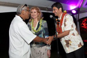 Clifford J. Nae'ole (emcee), Arianna Huffington and Pierre Omidyar (left) at the Maui launch party for Huffpost Hawaii. Courtesy photo.