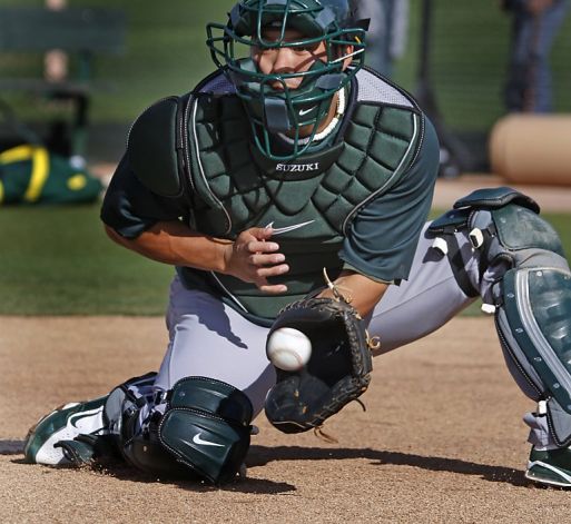 Kurt Suzuki, here at spring training in 2009, will be taking his catching skills to Minnesota. File photo by Lance Iversen of The Chronicle.