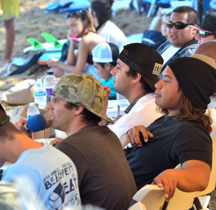 The PYCC judges and event organizers were busy under the tent for two days at Pa'ia Bay. Photo by Rodney S. Yap.