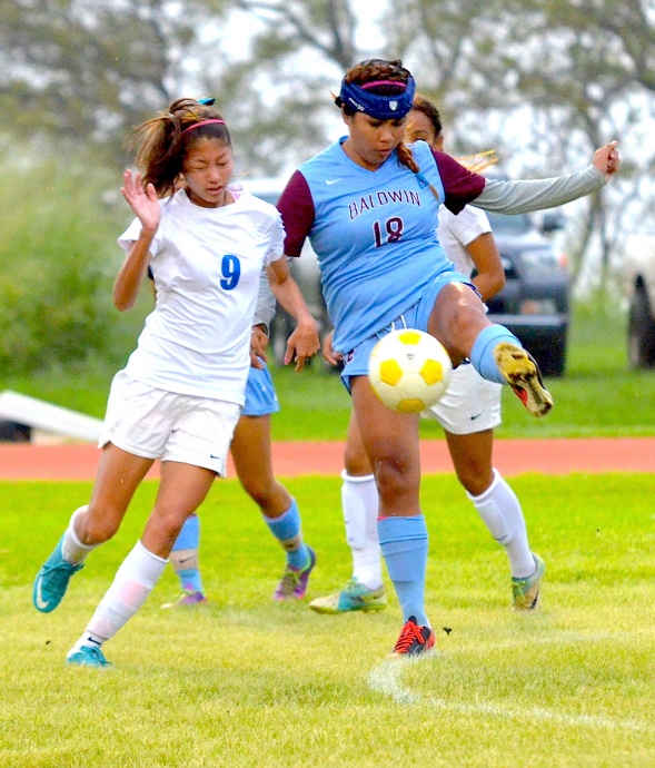 Maui High's Alysha Miyazono, No. 9 in this file photo against Baldwin earlier this year, scored the Sabers only goal in Wednesday's 3-1 defeat to Kamehameha Schools Oahu. Photo by Rodney S. Yap.