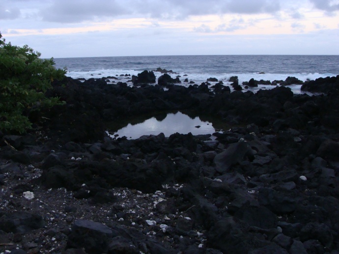 Picturesque Hāna shoreline in East Maui. File photo by Wendy Osher.