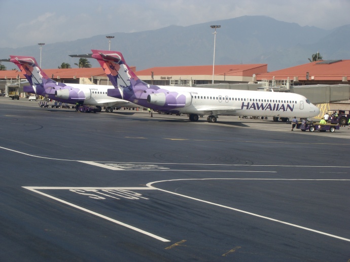 Hawaiian Airlines at Kahului Airport. File photo by Wendy Osher.