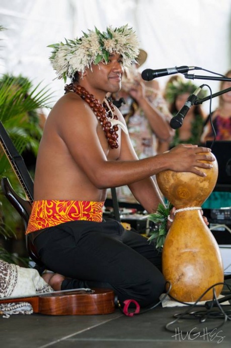 Photo courtesy: Hughes Photographics via Tambara Garrick, President Maui Wedding Association.