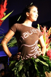 Maui Thing, 2013 5th Anniversary fashion show. Photo by Wendy Osher.