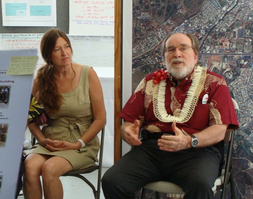 Helen Nielsen (left) pictured with Governor Neil Abercrombie (right) during a discussion on the reWailuku initiative in 2013. File photo by Wendy Osher.