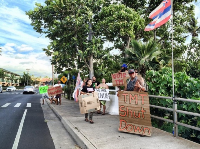 TMT Demonstration on Maui in Kīhei at Cove Park, April 8, 2015. Photo Credit :Leilani Zerkle & Instgram @laniijane Aloha