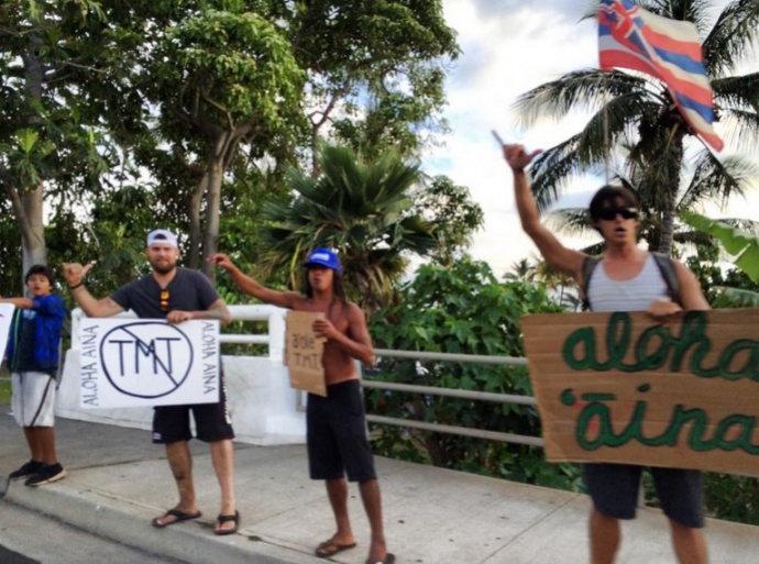 TMT Demonstration on Maui in Kīhei at Cove Park, April 8, 2015. Photo Credit :Leilani Zerkle & Instgram @laniijane Aloha