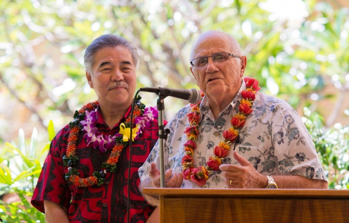 House Speaker Joe Souki (rt) and Governor David Ige (lt).  Bill signing ceremony at Maui Memorial Medical Center.  (06.10.15) Photo credit: Ryan Piros/County of Maui.