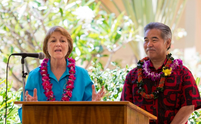 Maui Senator Roz Baker (left) with Governor David Ige  (rt) at today's bill signing ceremony at the Maui Memorial Medical Center.  (06.10.15) Photo credit: Ryan Piros/County of Maui.