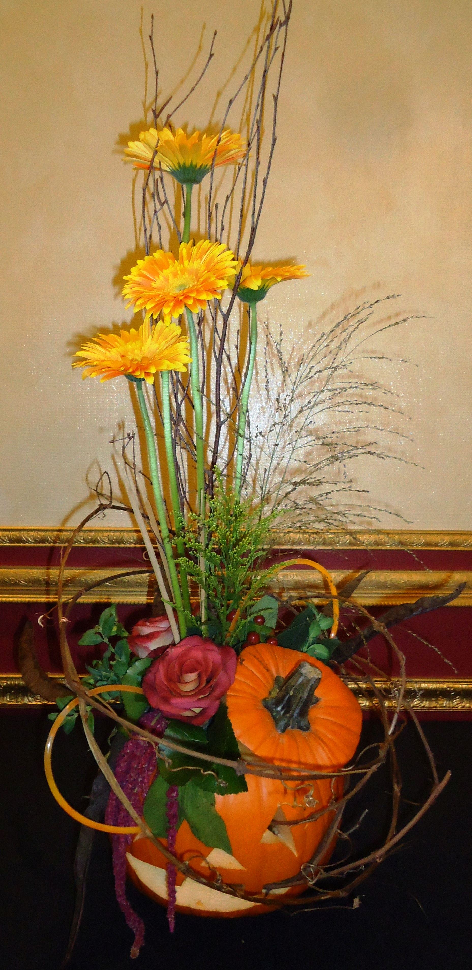 Floral arrangement by Gerard Toh. Courtesy photo.