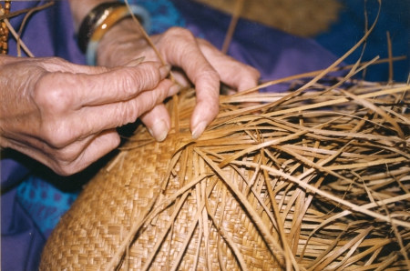 Hala weaving. Photo courtesy of Bishop Museum.