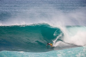 Billy Kemper competes in the HIC Pro Final. Photo courtesy of World Surf League (WSL).