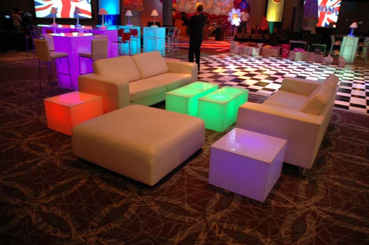 Geo Coffee Table. Photo credit: EventAccents.