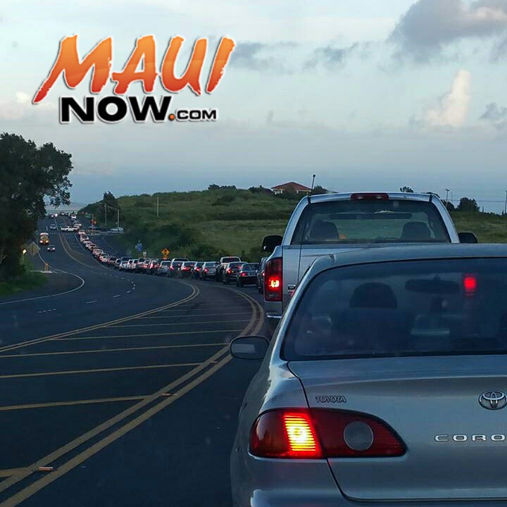 Haleakalā Highway. Traffic backed up to Makawao at 7:15 a.m. 11/4/15. Photo credit: Cheryl Rafael Jarrell.