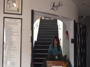 Entry to Longhi's on Front Street in Lahaina. Photo by Kiaora Bohlool.