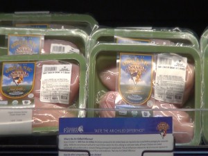 Organic chicken on the shelves at Island Grocery Depot in Lahaina. Photo by Kiaora Bohlool.