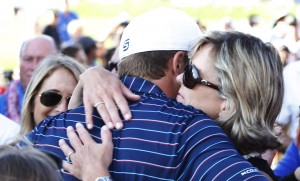 PGA golfer Jordan Spieth gets a hug from his mom after winning the Hyundai Tournament of Champions golf tournament at Kapalua Resort on Sunday. Photo by Brian Spurlock of USA TODAY Sports.