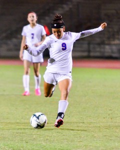 Seabury Hall's Alissa Lei Walin takes a shot attempt in the first half Wednesday of the Spartans' MIL Division II match with St. Anthony at War Memorial Stadium. Seabury won 2-1. Photo by Rodney S. Yap. 
