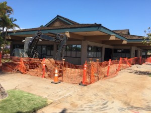 Azeka Shopping Center in Kīhei is remodeling the former Stella Blues Cafe location to accommodate four new business—two retailers and two restaurants. Debra Lordan photo.