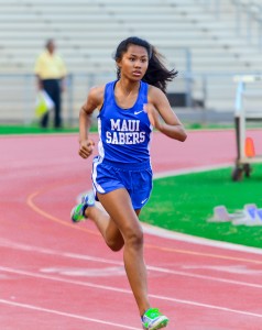 Maui High freshman Alyssa Mae Antolin was a triple winner in the sprints last week at the Kamakea Meet, winning the 100, 200 and 400. Photo by Rodney S. Yap.