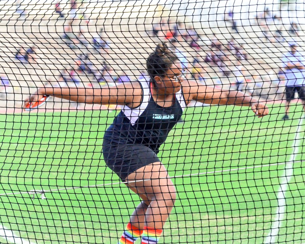 King Kekaulike's Alexis Henderson won the girls discus with a toss of 106-08. Photo by Rodney S. Yap.