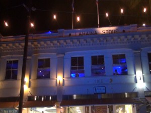 Fleetwood's on Front Street, lit up blue on April 2. Photo by Kiaora Bohlool.