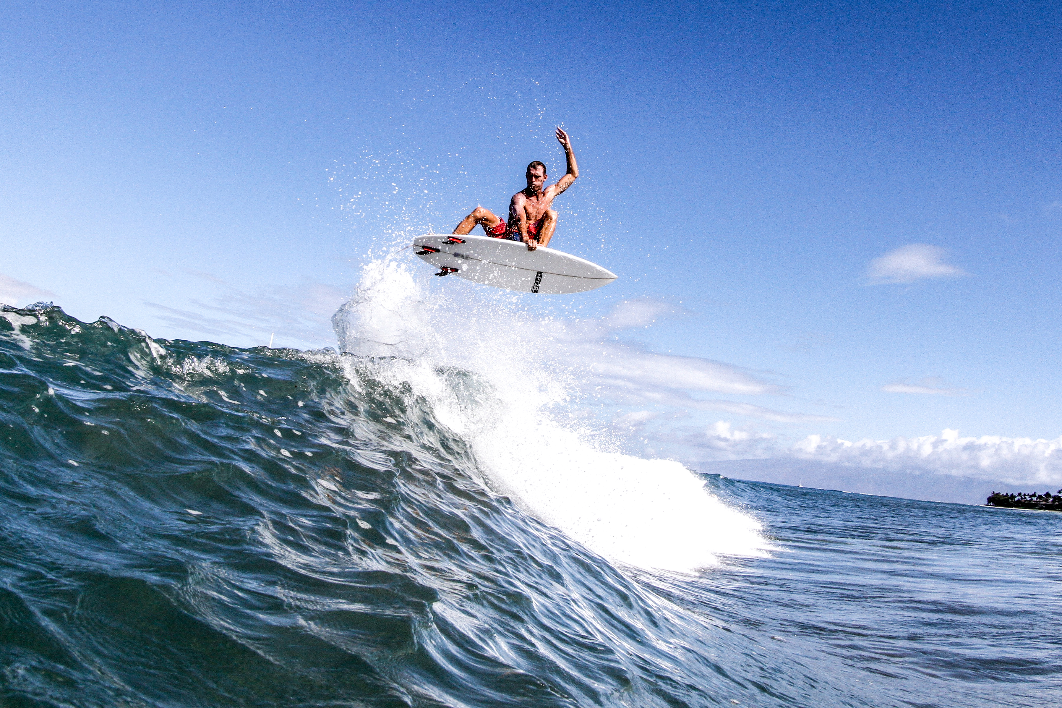 Randy "Goose" Welch pops off the top in Lahaina Photo: Justin Andrade