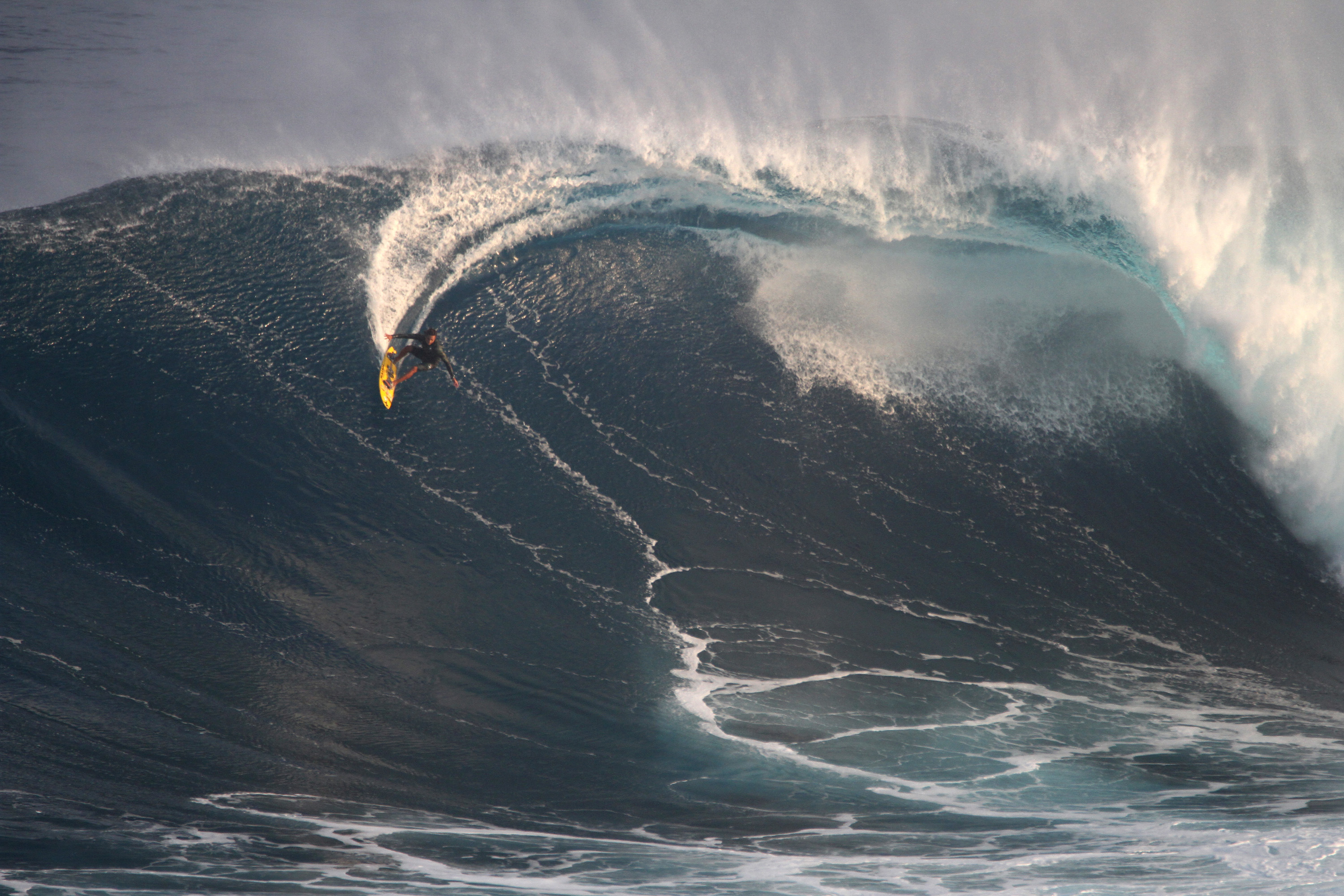 Carving off the top at Jaws Photo: Lynton Productions