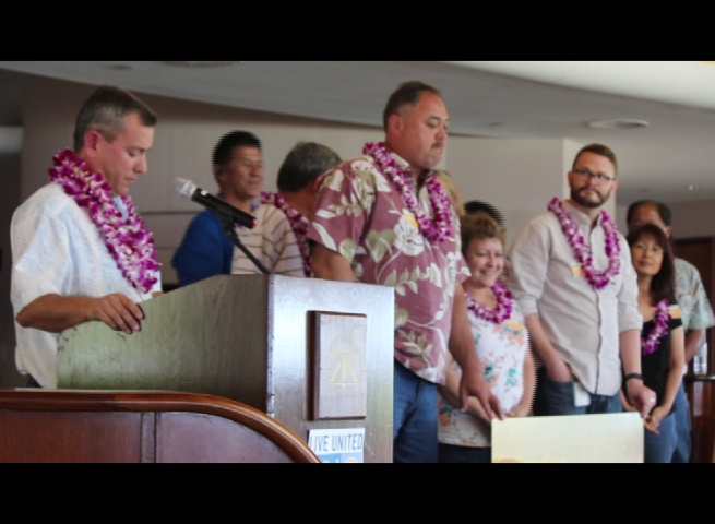 HC&S employees join in offering a corporate gift of $100,000 on behalf of parent company Alexander & Baldwin, Inc. to Maui United Way to kick off the organization's 2015-16 campaign. HC&S employees were honored with MUW's Legacy of Giving award. Photo: (6.9.16) by Wendy Osher.