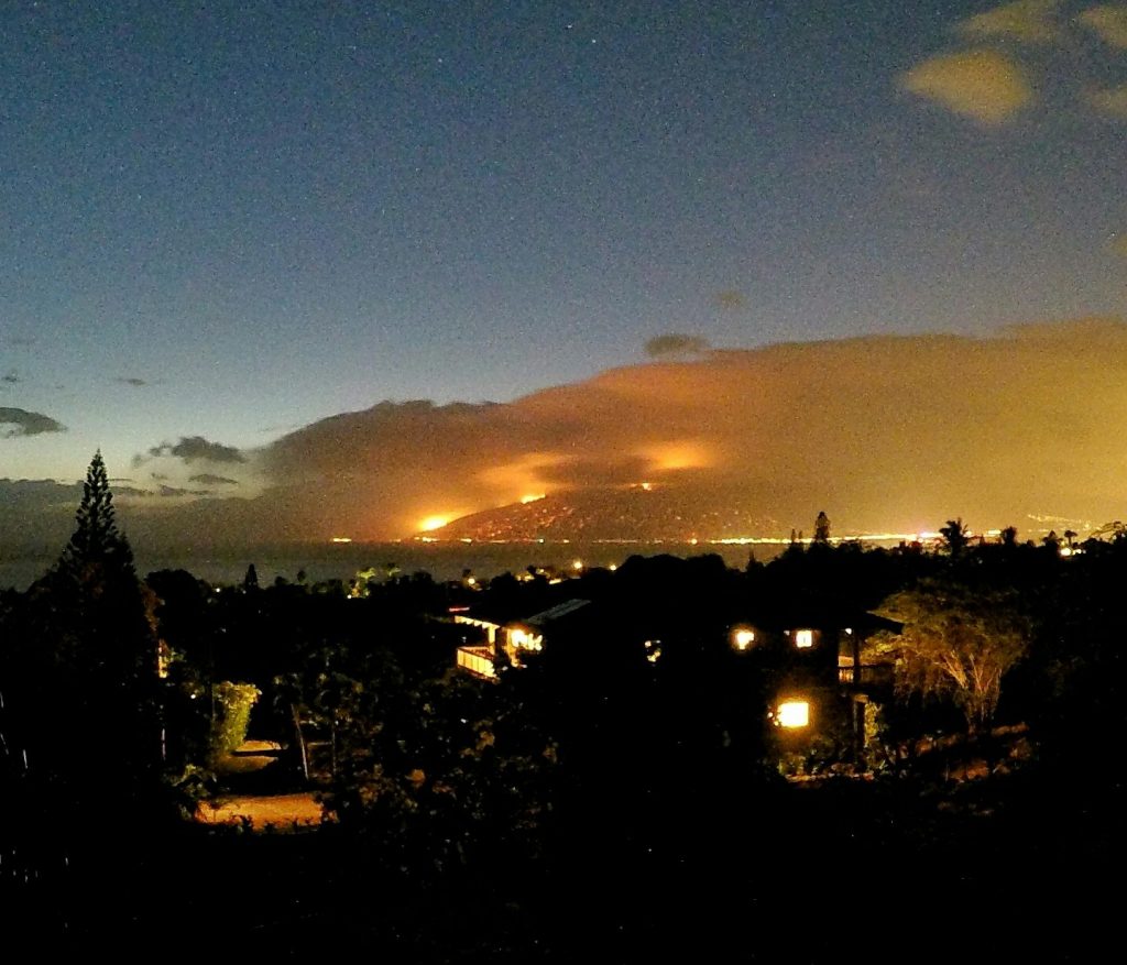 Māʻalaea fire 7/2/16 Photo credit: Ryan Smith.